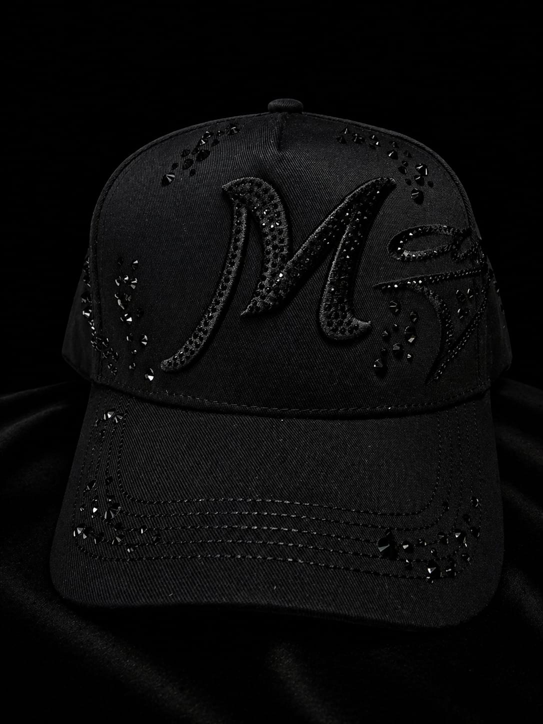 31 HATS MAGO TOTAL BLACK