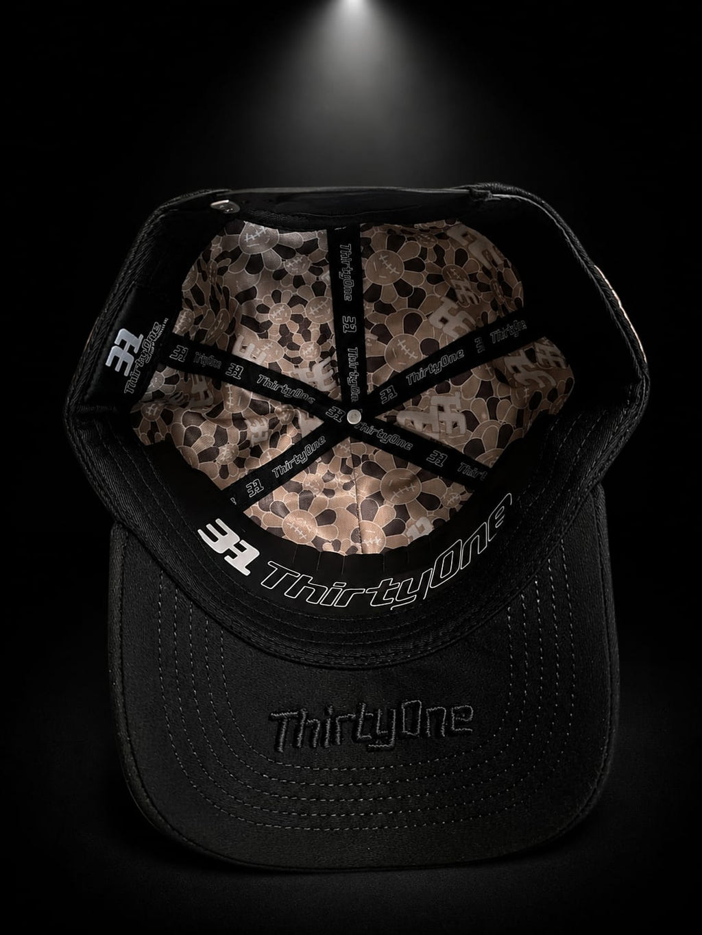 31 HATS "MURAKAMI BLACK"
