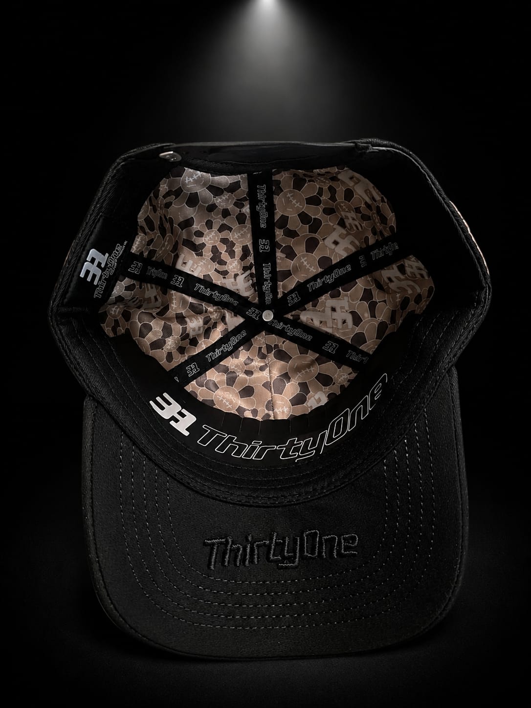 31 HATS "MURAKAMI BLACK"