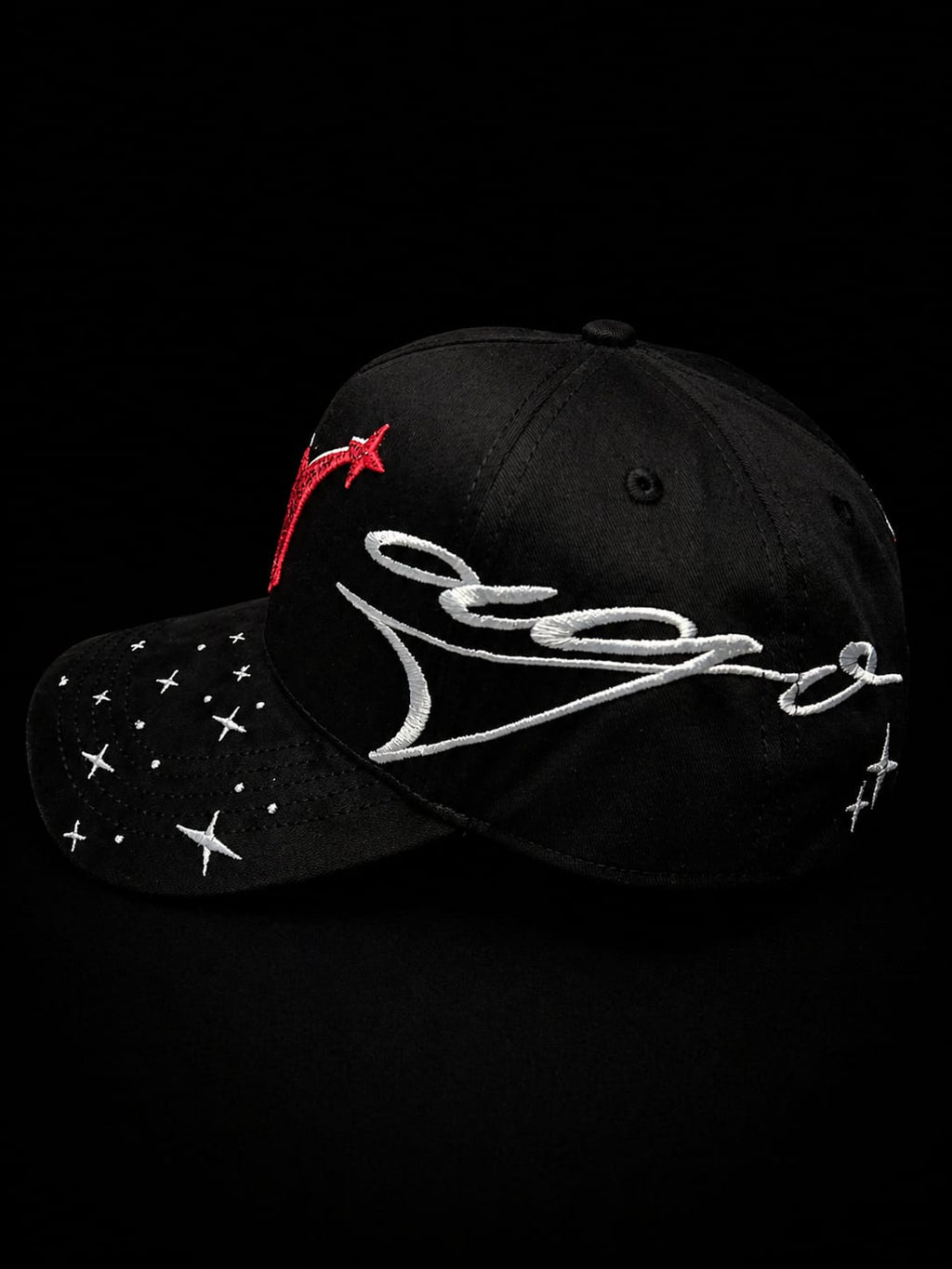 31 Hats Mago Red