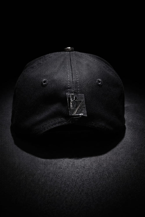 GORRA - BAEZ "COLECCIÓN DE ARTE STAY BUSY"