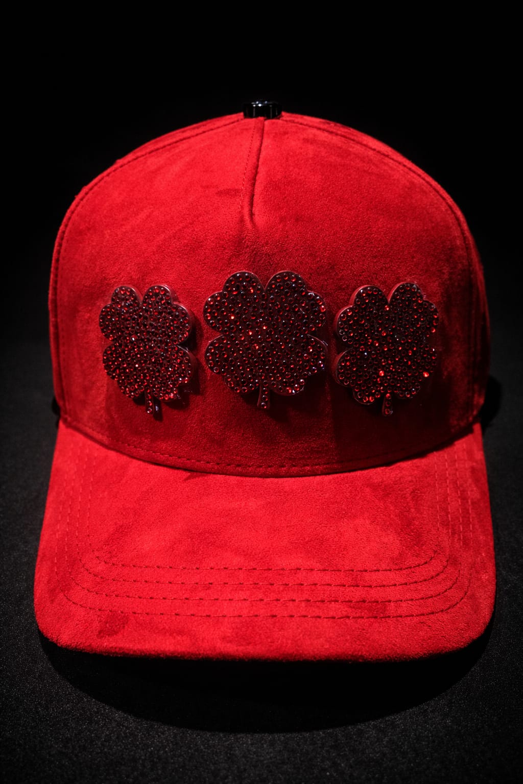 EL DREAMER HATS x DAN SANCHEZ“BLOODY CLOVER”