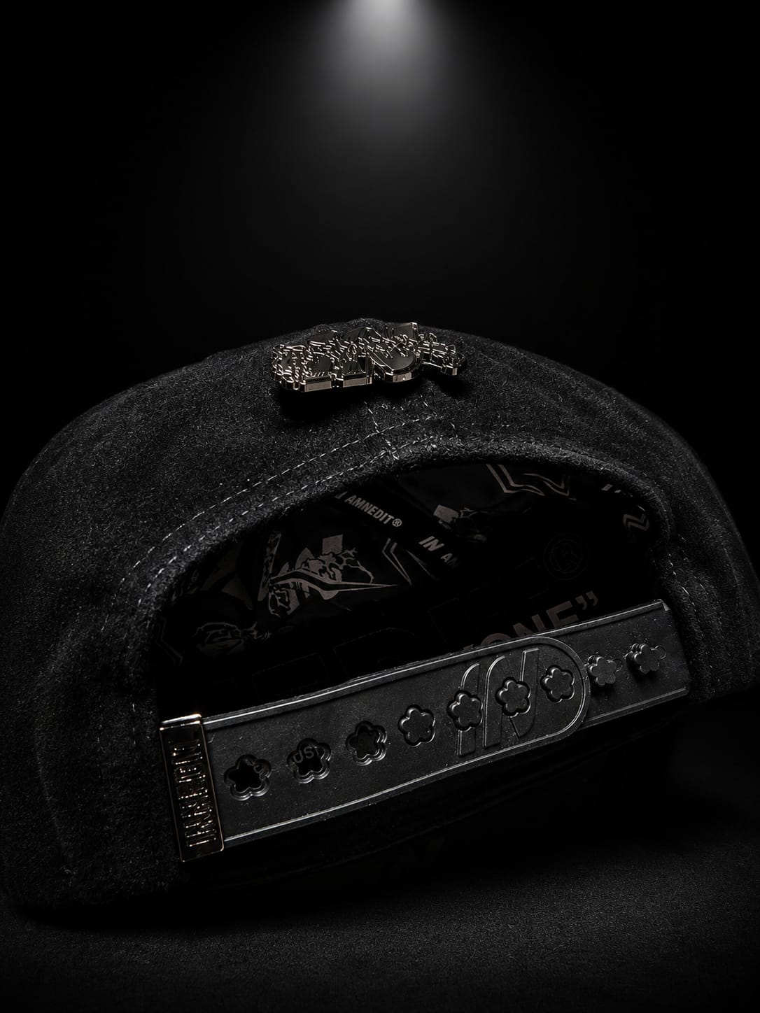 GORRA - INNEDIT X ANYMORE "BRUCE WAYNE"
