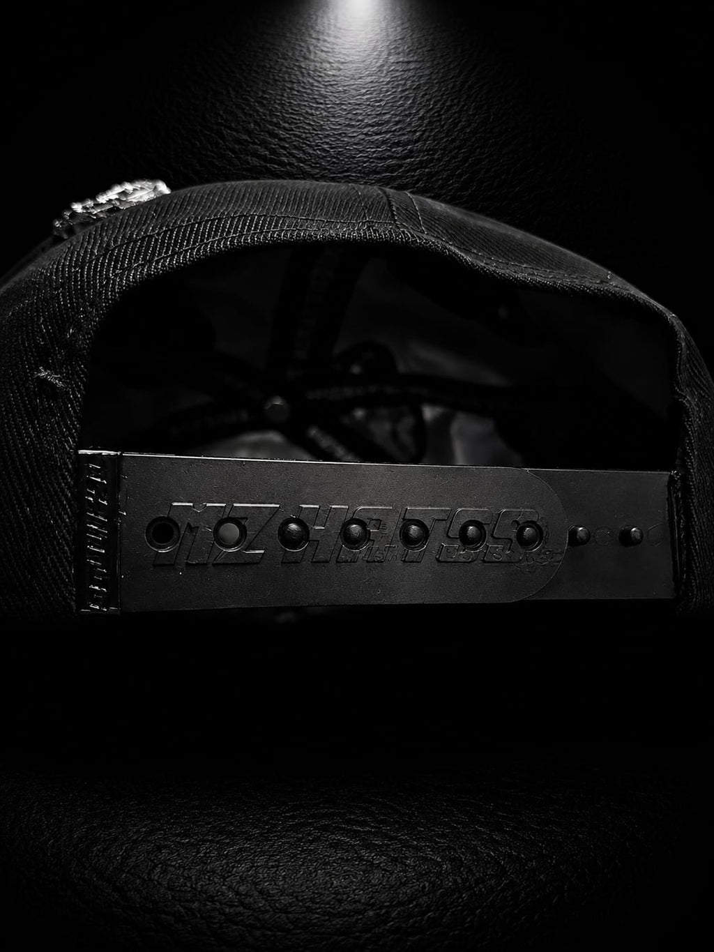 MZ Hats "Rico o Muerto Ying Yang"